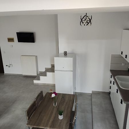 לריסוס Milias Apartment'S מראה חיצוני תמונה